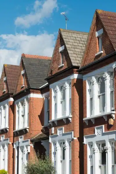 The Question Every Homeowner Asks: When Should I Serve Notice Swadlincote?